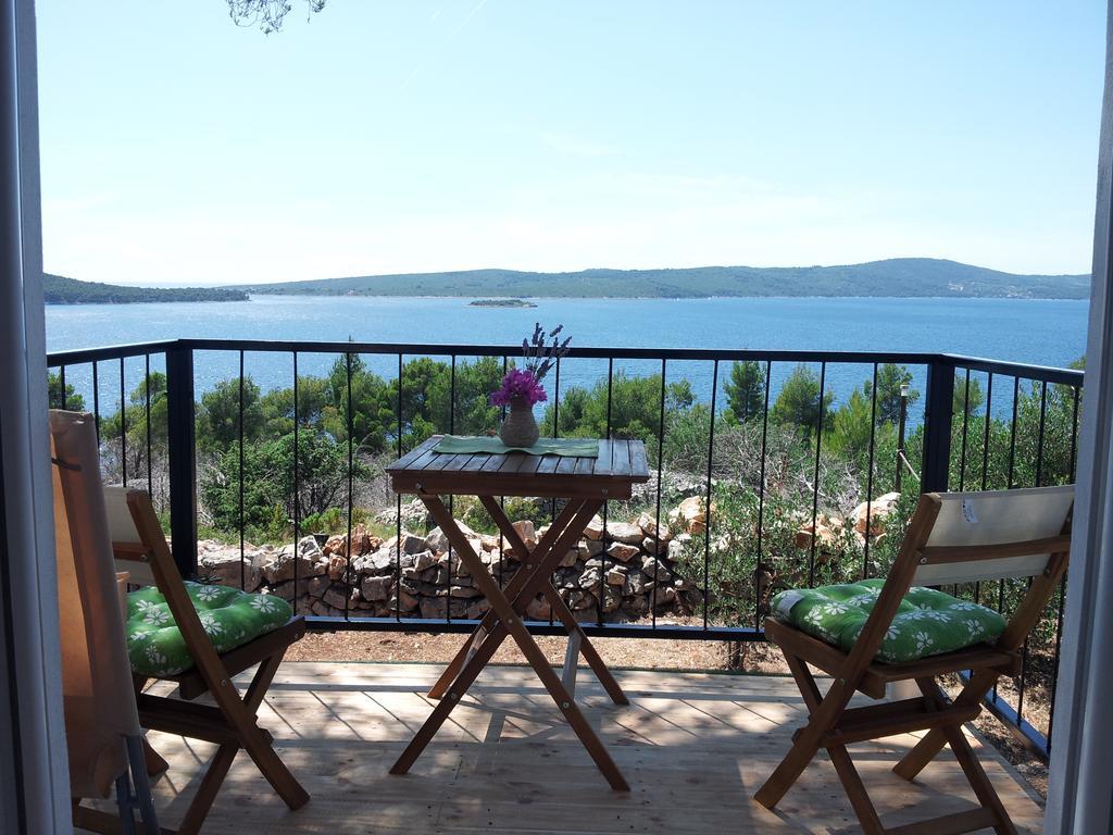 Robinson House Kata Villa Милна Екстериор снимка
